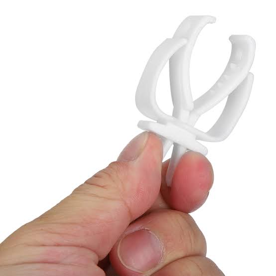 Cuttle Bone Clip - Shark Grip