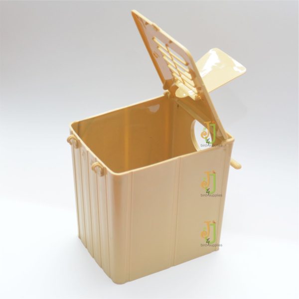 Finches & Budgies Nest Box - Comfortable Breeding Space